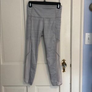 Athleta Cropped Leggings Size Small
